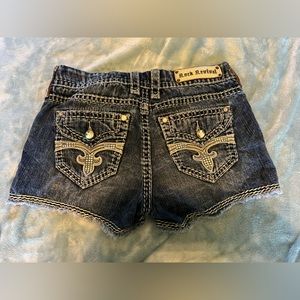 ROCK REVIVAL shorts size 28
